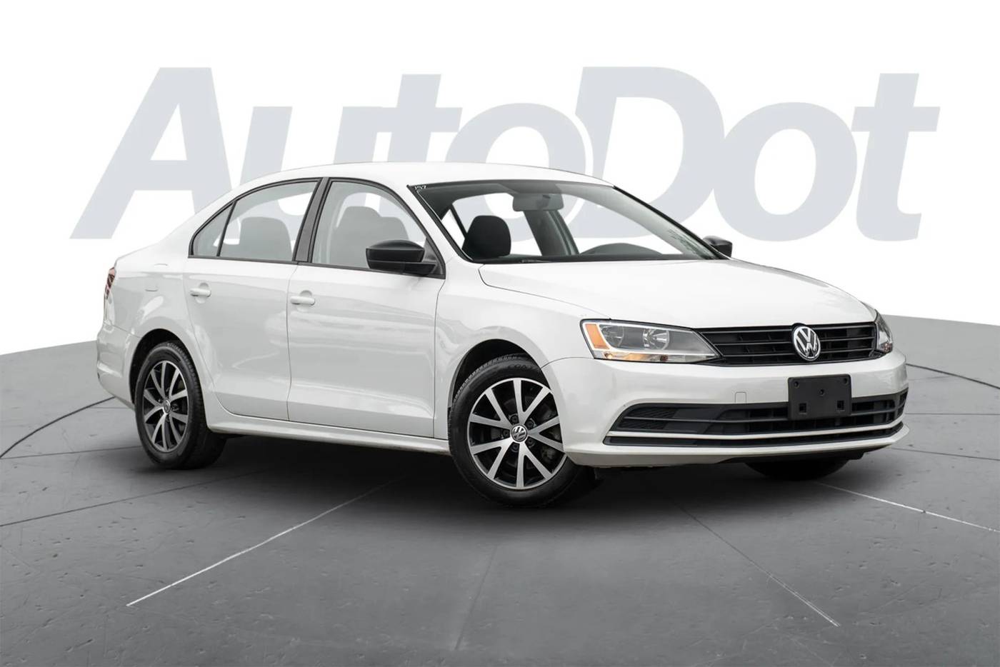 2016 Volkswagen Jetta 1.4T SE — Sedan — 105,515 mi — Sykesville, MD