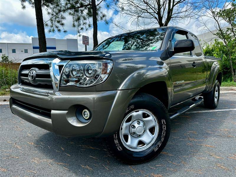 2009 Toyota Tacoma Base — Pickup Truck — 170,608 mi — Chantilly, VA