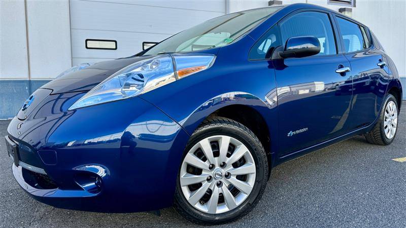 2017 Nissan LEAF S — Hatchback — 56,910 mi — Chantilly, VA