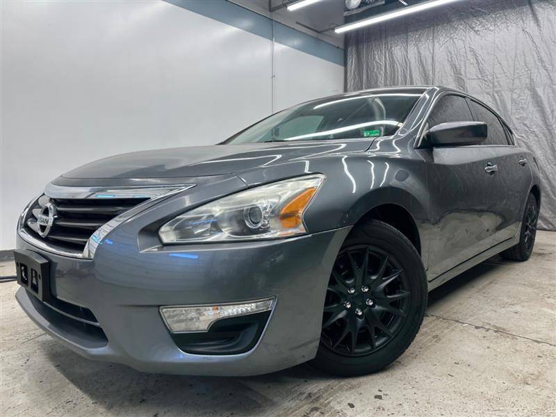 2015 Nissan Altima 2.5 — Sedan — 136,201 mi — Chantilly, VA