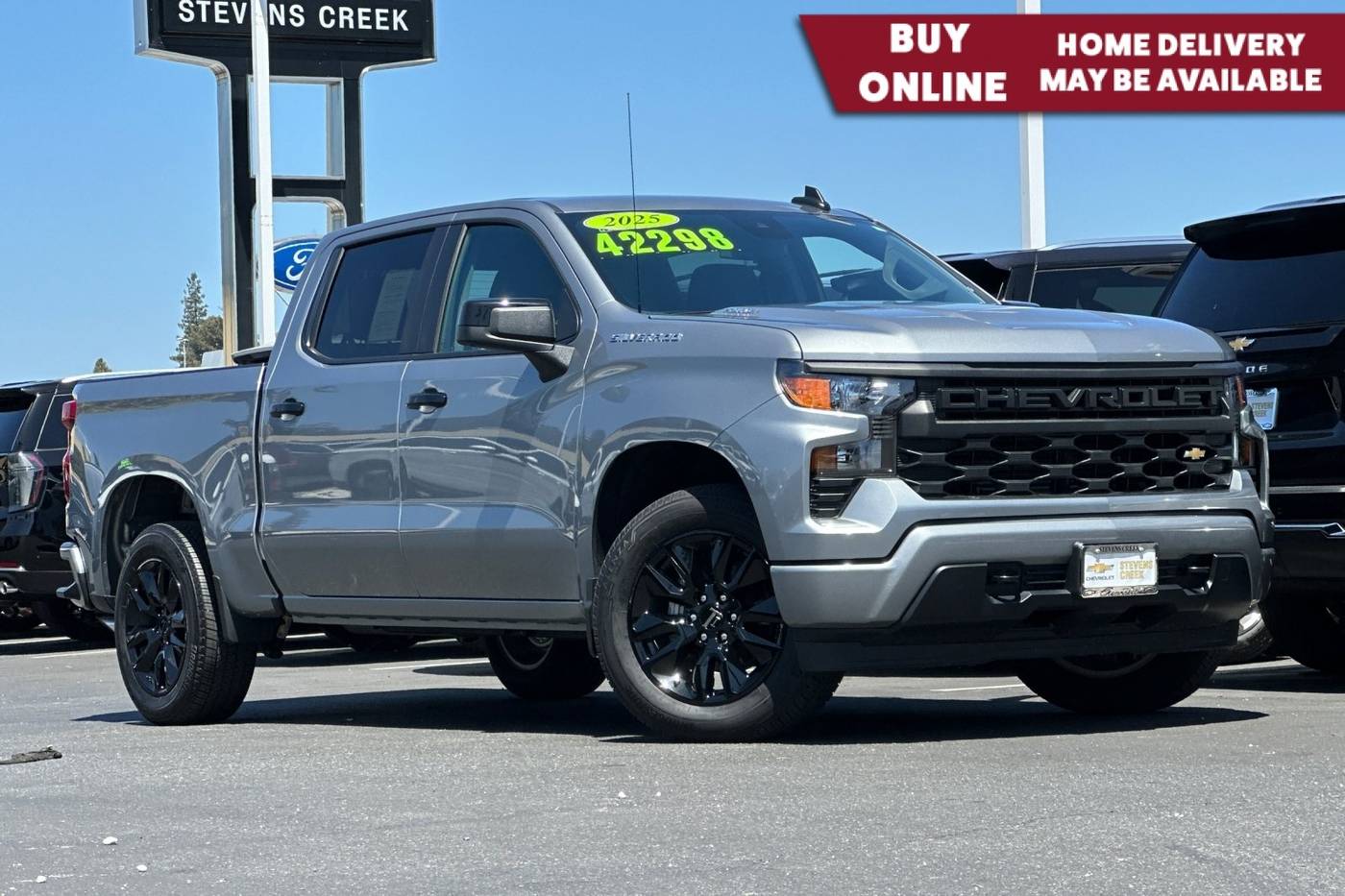 2025 Chevrolet Silverado 1500 Custom — Pickup Truck — 2,200 mi — San Jose, CA