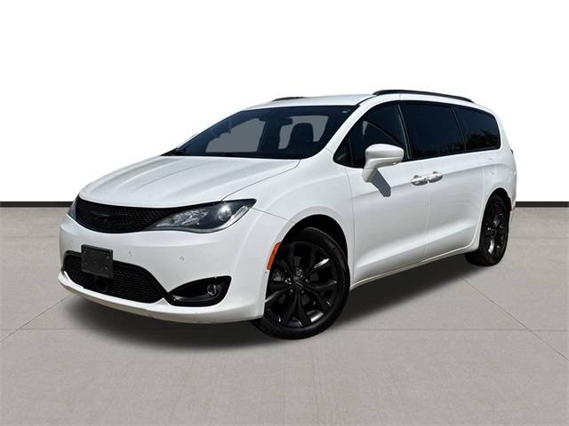 2018 Chrysler Pacifica Touring L Plus — Minivan — 73,341 mi — Webster, TX
