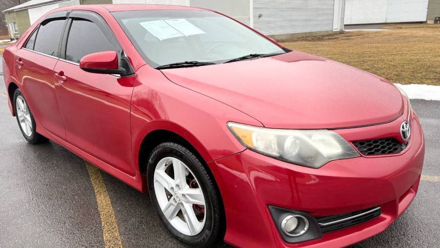 2013 Toyota Camry SE — Sedan — 136,886 mi — Slatington, PA