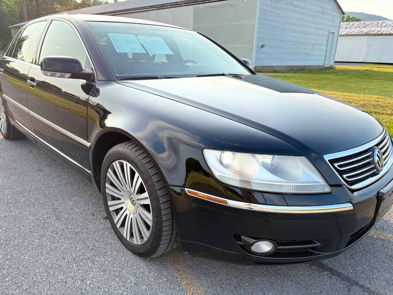 2005 Volkswagen Phaeton V8 — Sedan — 127,950 mi — Slatington, PA