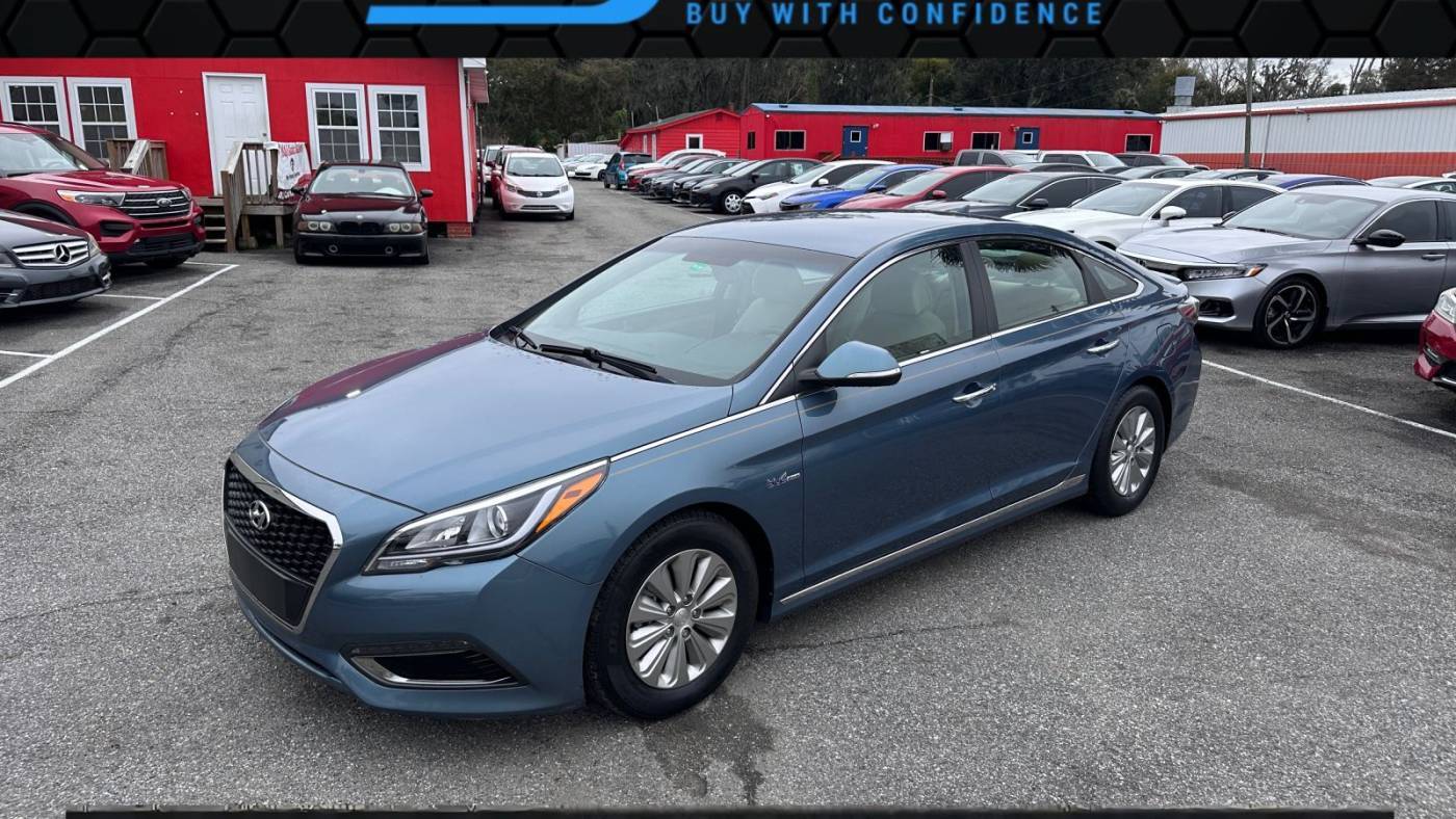2016 Hyundai Sonata Hybrid SE — Sedan — 84,848 mi — Jacksonville, FL