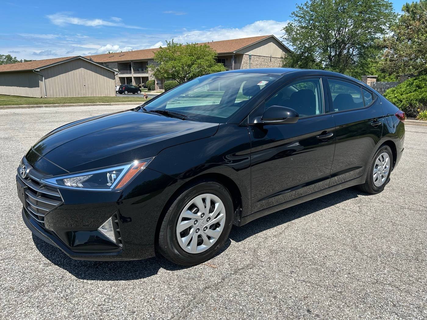 2020 Hyundai Elantra SE — Sedan — 26,347 mi — Merrillville, IN