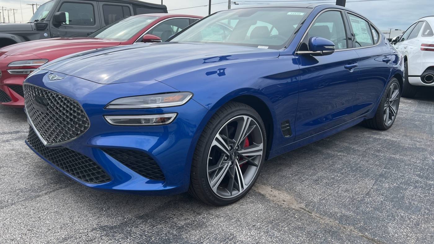 2024 Genesis G70 2.5T — Sedan — 4,050 mi — Merrillville, IN