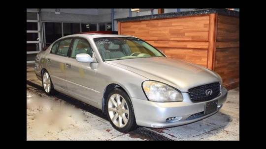 2002 INFINITI Q45 Luxury Performance — Sedan — 146,251 mi — Crestwood, IL