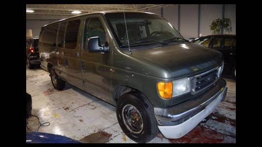 2003 Ford Econoline Wagon E-350 Super Duty XL — Passenger Van — 250,622 mi — Crestwood, IL