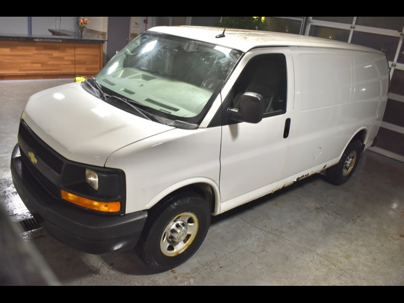 2013 Chevrolet Express Cargo Van Base — Cargo Van — 57,534 mi — Crestwood, IL