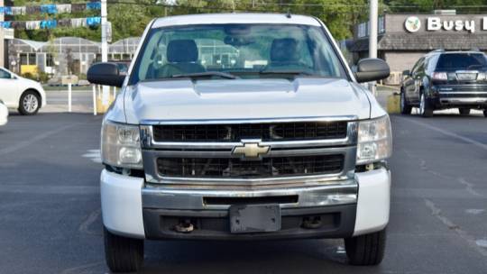 2007 Chevrolet Silverado 2500HD WT — Pickup Truck — 130,198 mi — Crestwood, IL
