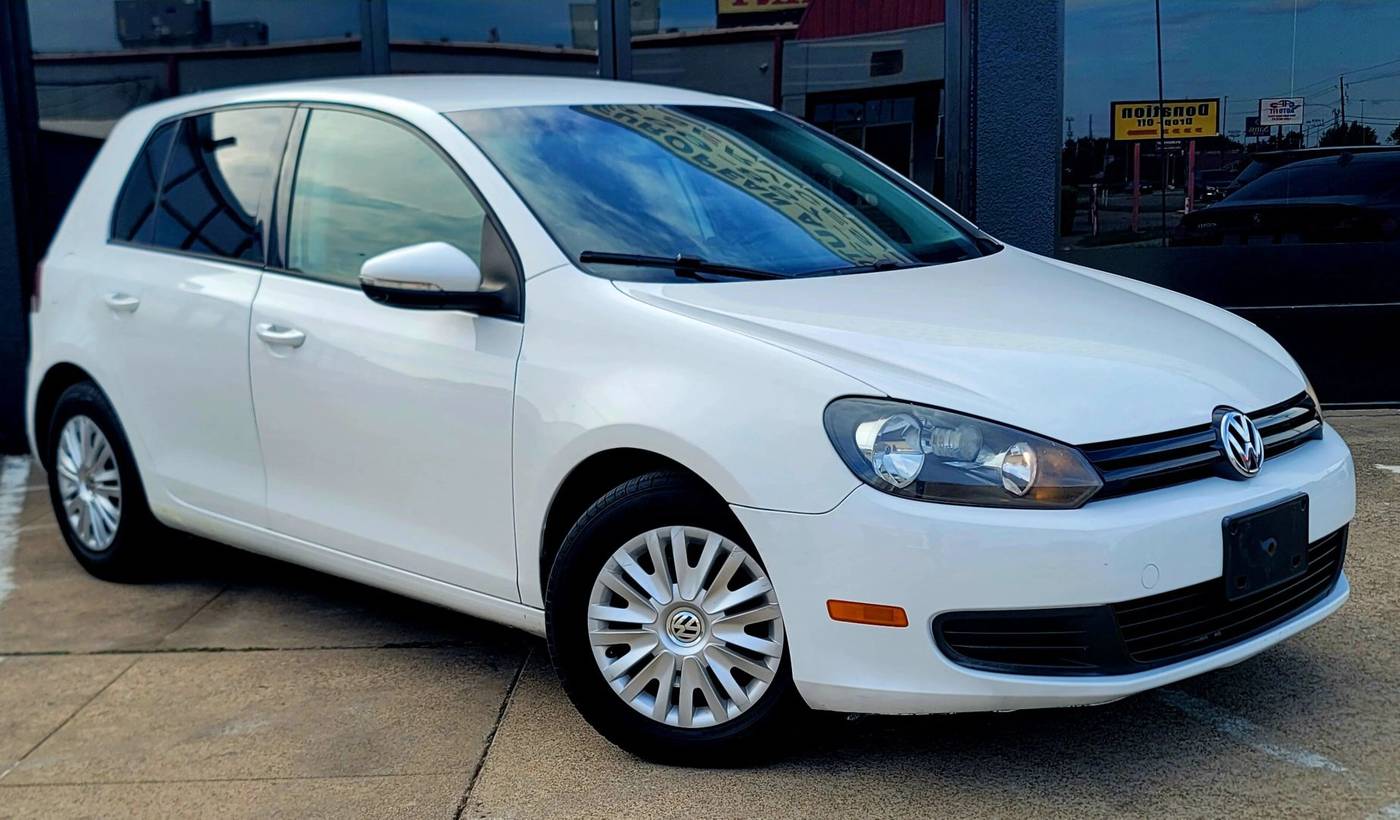 2014 Volkswagen Golf 2.5 — Hatchback — 97,231 mi — Dallas, TX
