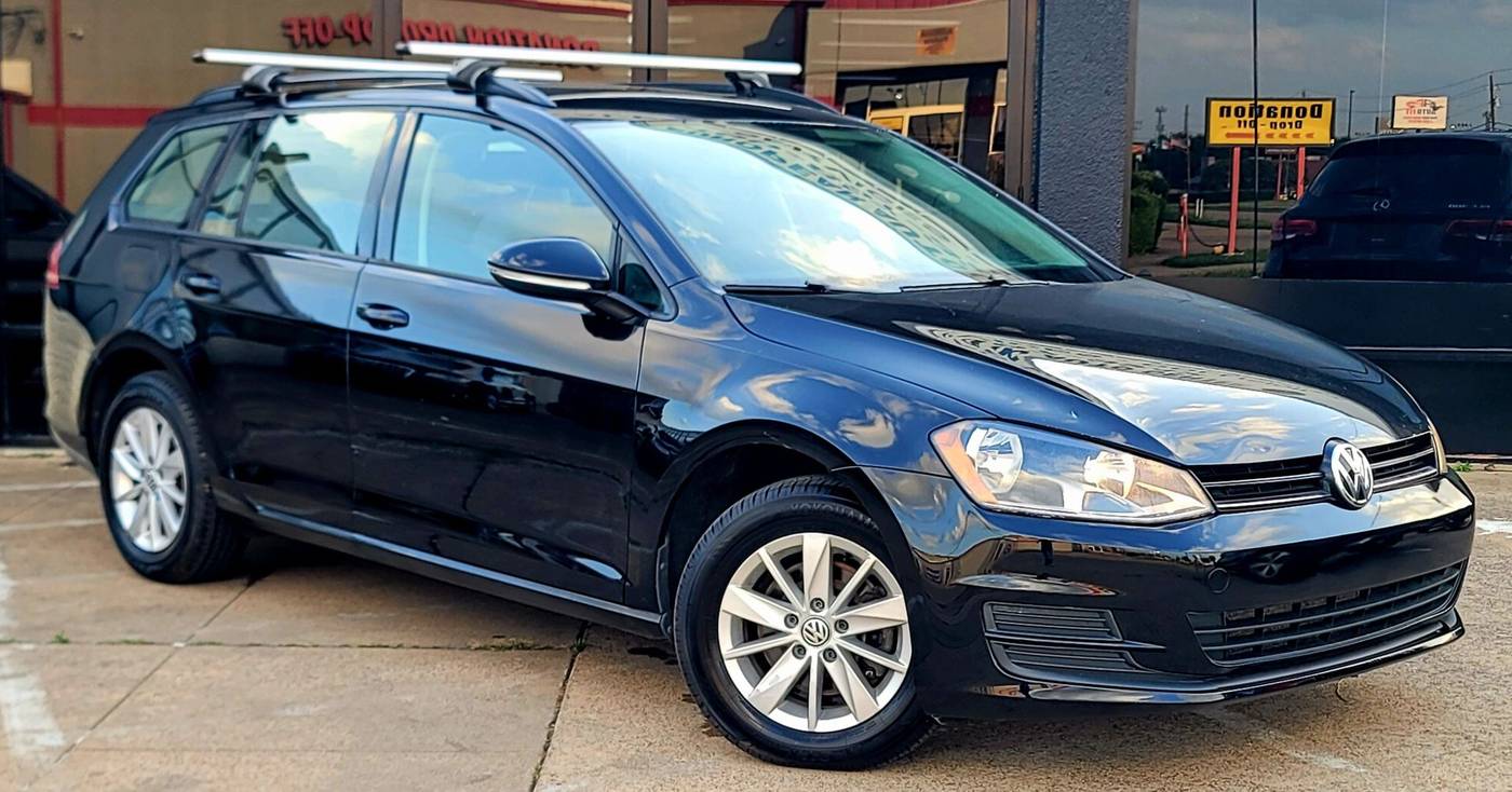 2016 Volkswagen Golf TSI S — Wagon — 122,998 mi — Dallas, TX