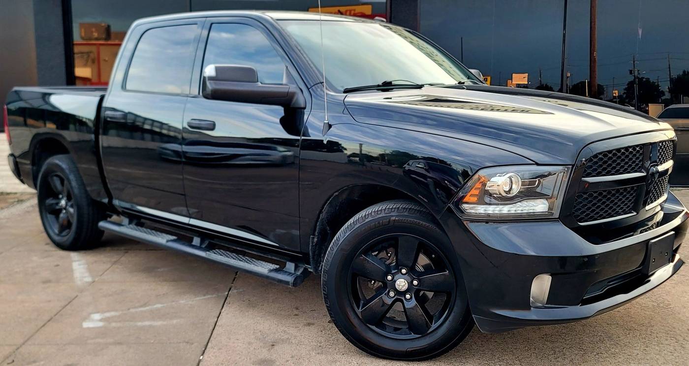 2014 Ram 1500 Express — Pickup Truck — 142,861 mi — Dallas, TX