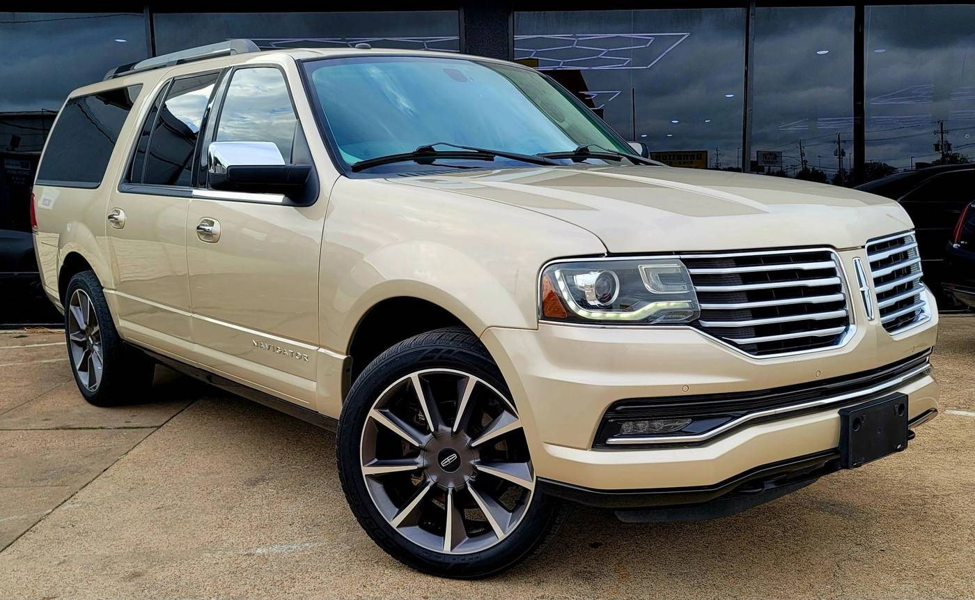Used 2017 Lincoln Navigator L for Sale (with Photos) | U.S. News