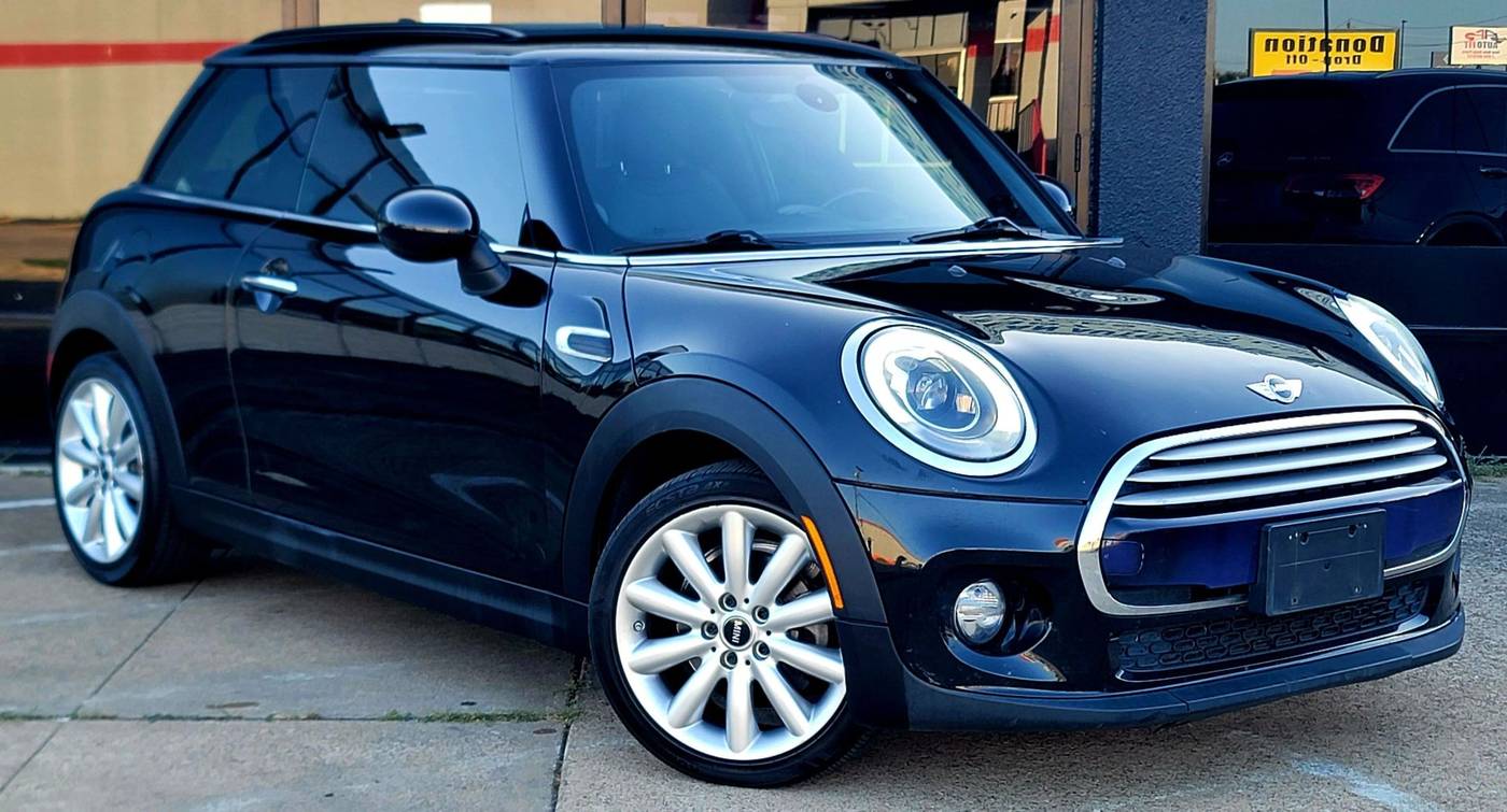 2015 MINI Hardtop Cooper — Hatchback — 126,244 mi — Dallas, TX