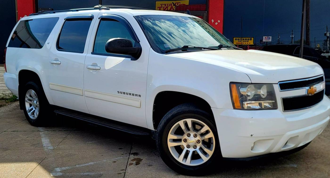 2012 Chevrolet Suburban LT — SUV — 234,969 mi — Dallas, TX
