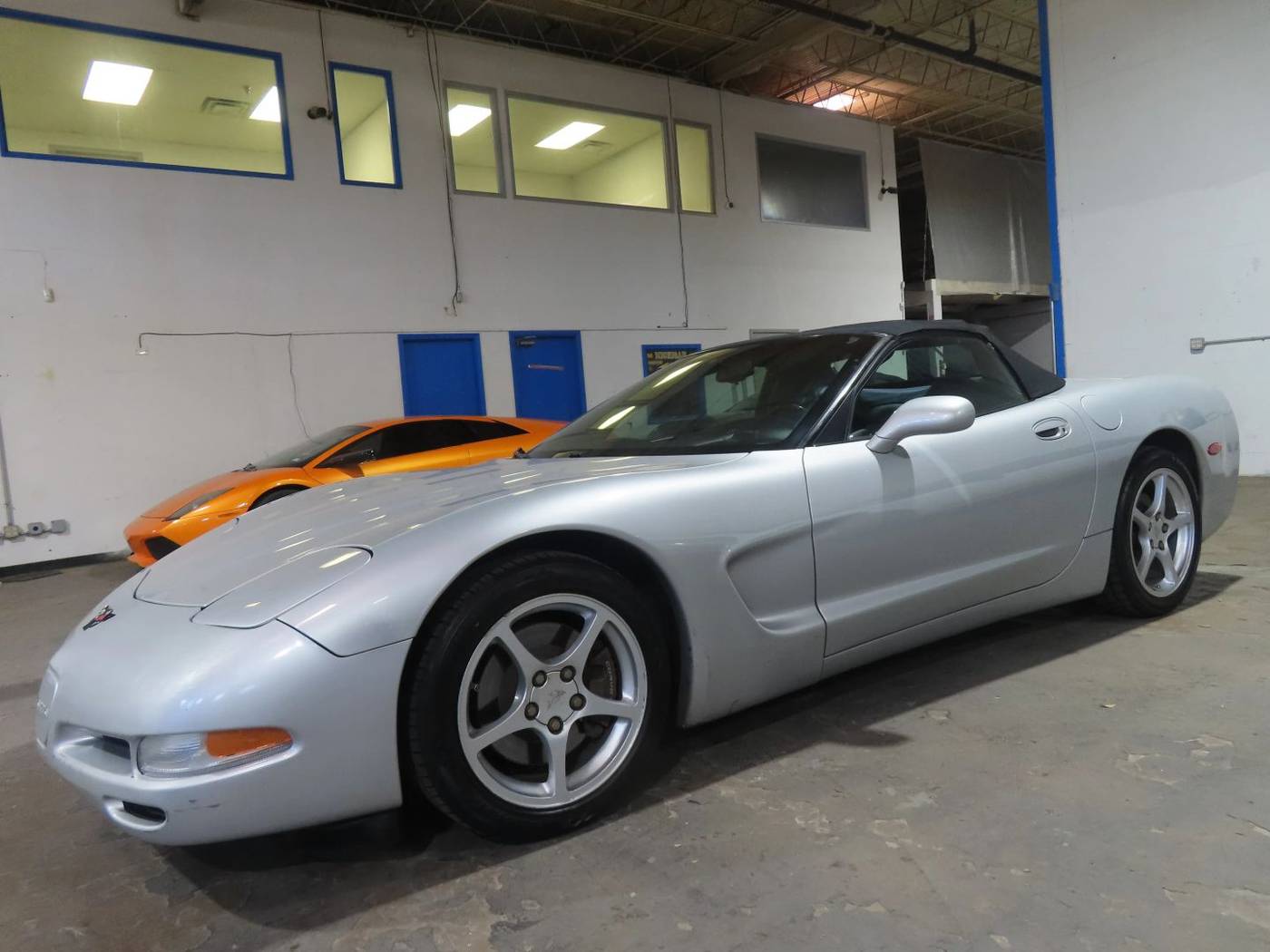 2000 Chevrolet Corvette Base
