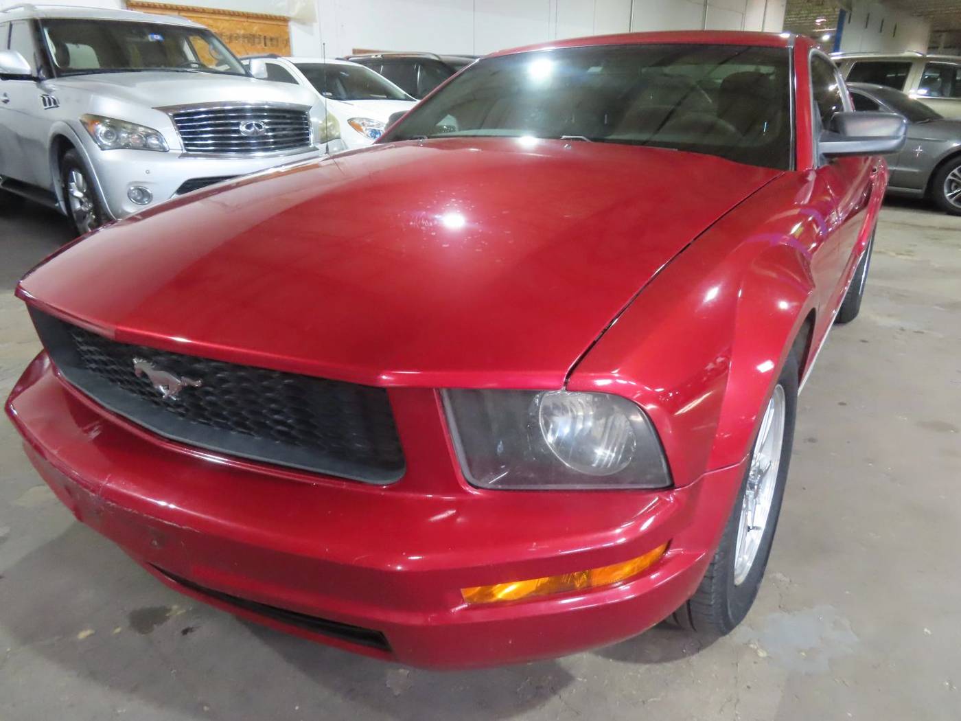 2007 Ford Mustang Deluxe