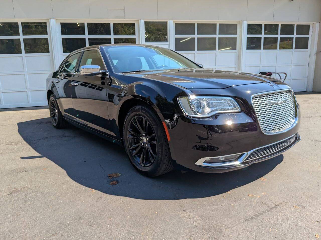 2016 Chrysler 300 C — Sedan — 57,715 mi — Seattle, WA
