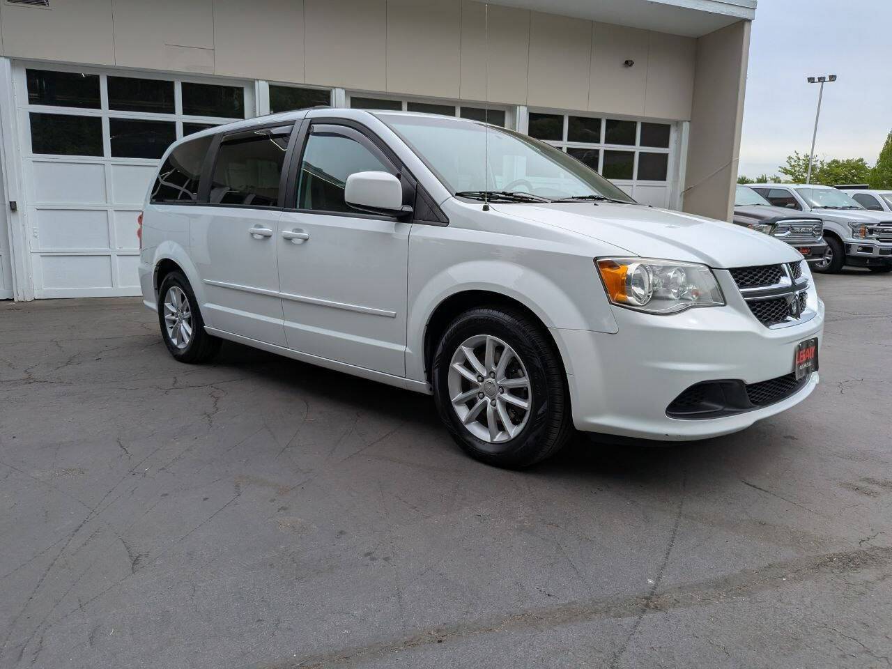 2016 Dodge Grand Caravan SXT — Minivan — 101,419 mi — Seattle, WA