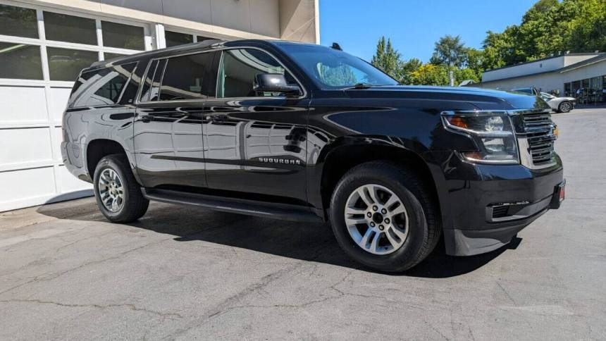 2019 Chevrolet Suburban LT — SUV — 121,997 mi — Seattle, WA