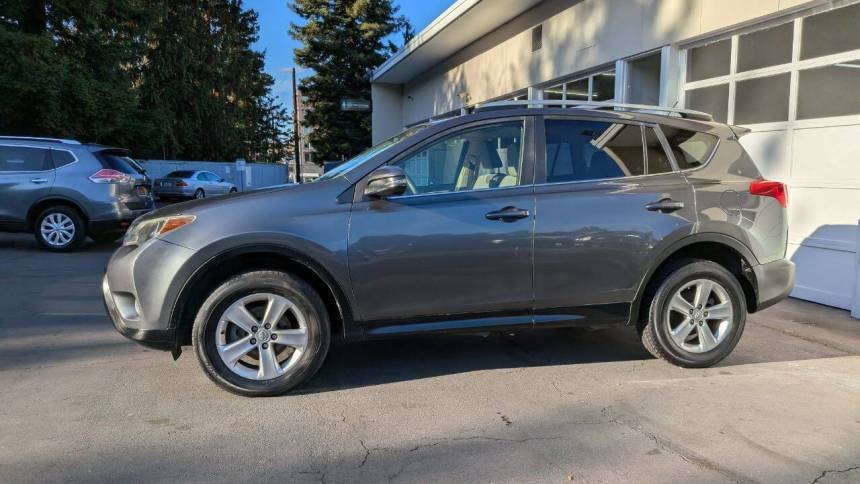 2014 Toyota RAV4 XLE — SUV — 131,431 mi — Seattle, WA