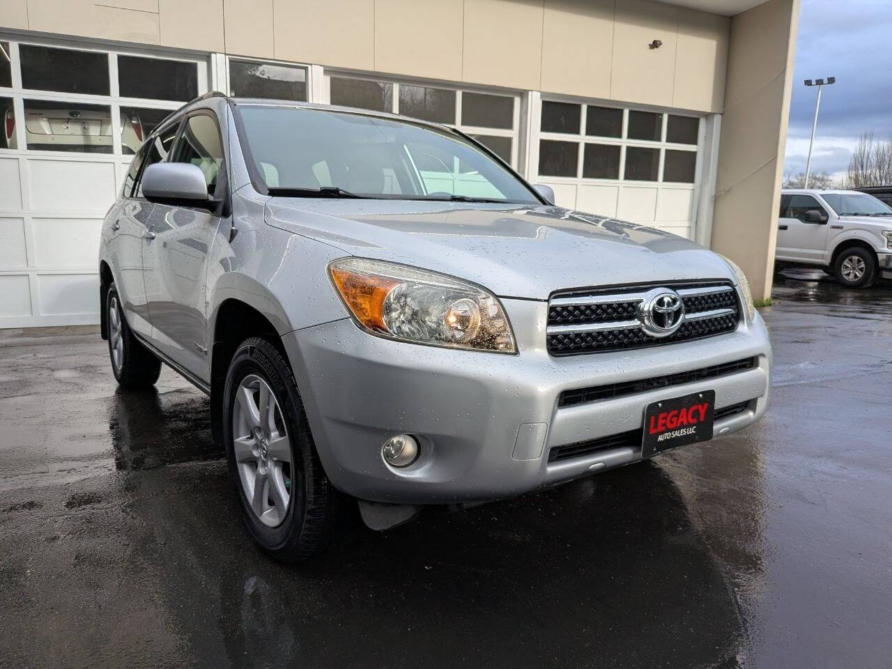 2007 Toyota RAV4 Limited — SUV — 184,394 mi — Seattle, WA