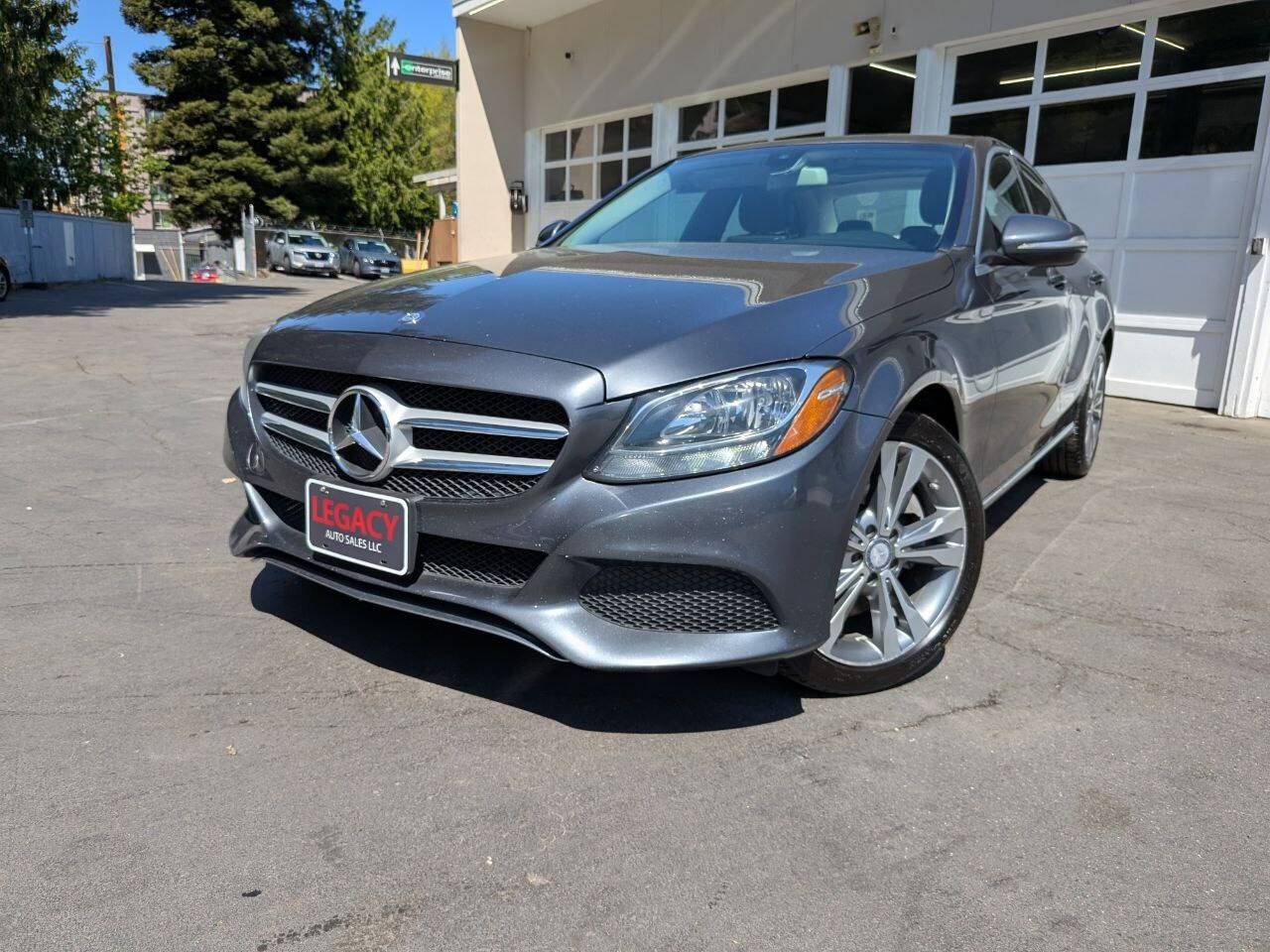 2015 Mercedes-Benz C-Class C 300 — Sedan — 86,136 mi — Seattle, WA