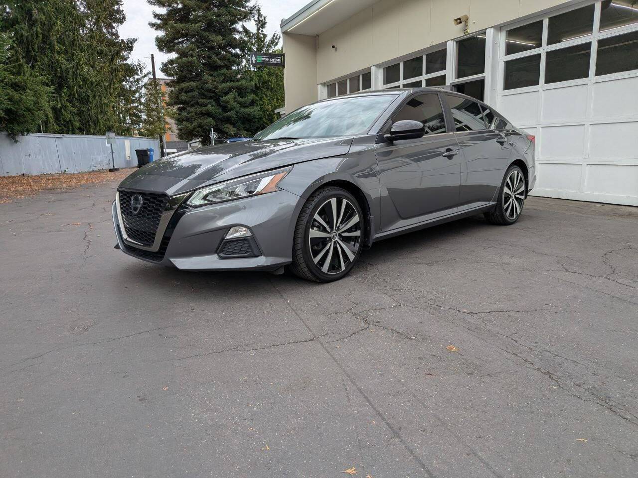 2020 Nissan Altima SR — Sedan — 55,797 mi — Seattle, WA