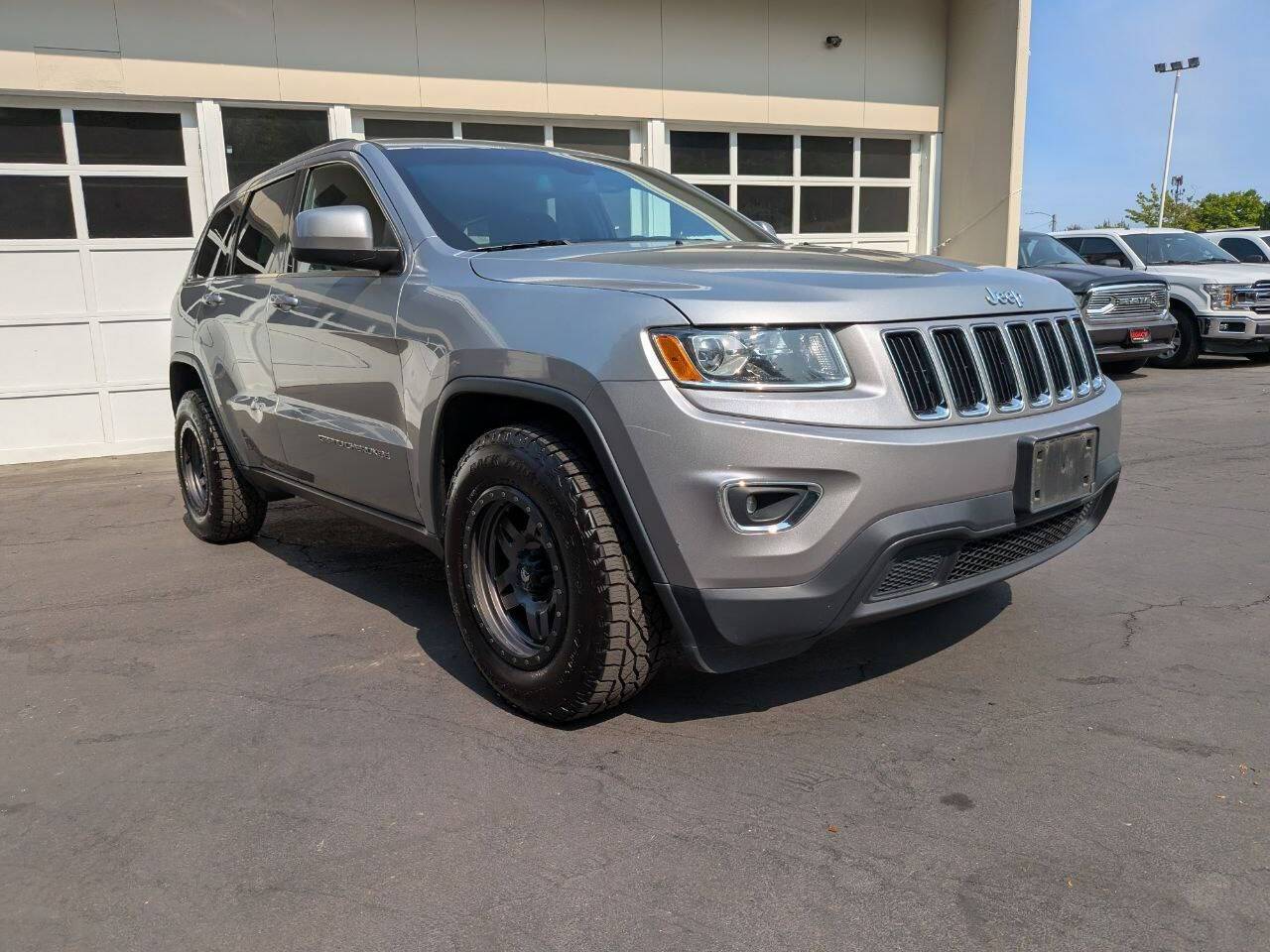 2015 Jeep Grand Cherokee Laredo — SUV — 118,095 mi — Seattle, WA