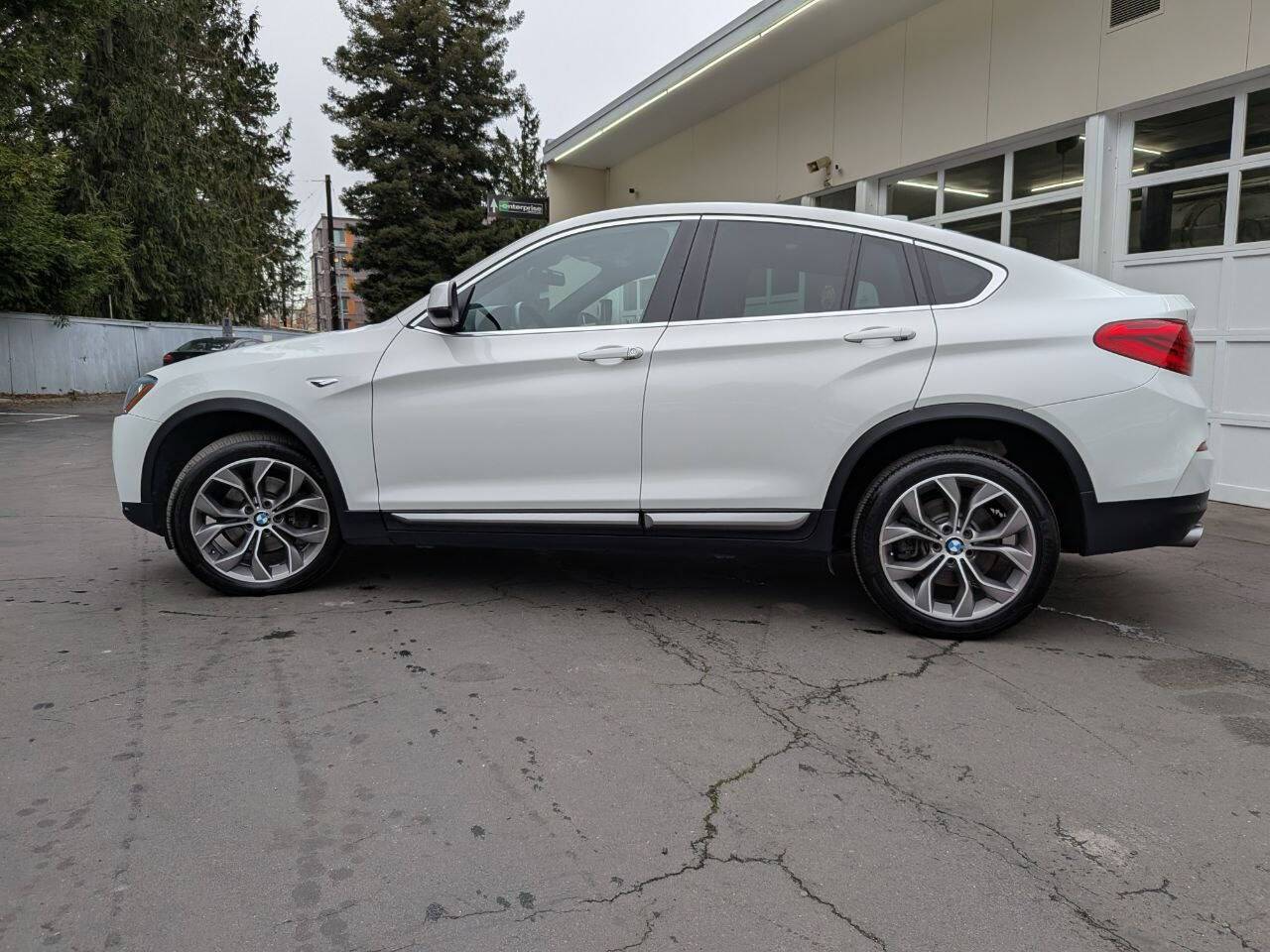 2018 BMW X4 28i — SUV — 43,219 mi — Seattle, WA