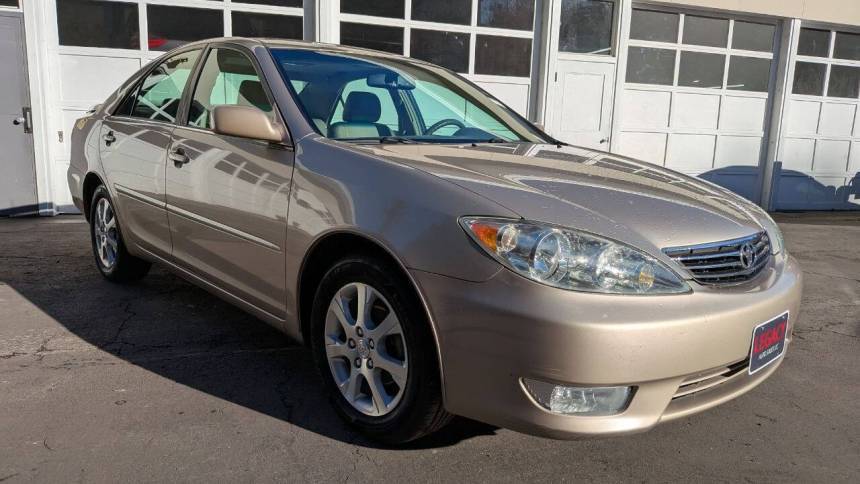 2006 Toyota Camry XLE — Sedan — 162,261 mi — Seattle, WA