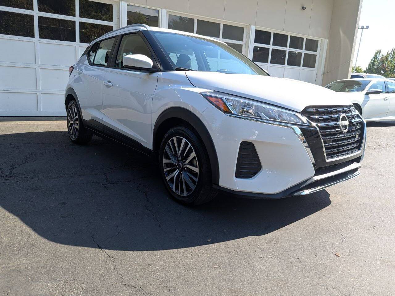 2023 Nissan Kicks SV — SUV — 27,799 mi — Seattle, WA