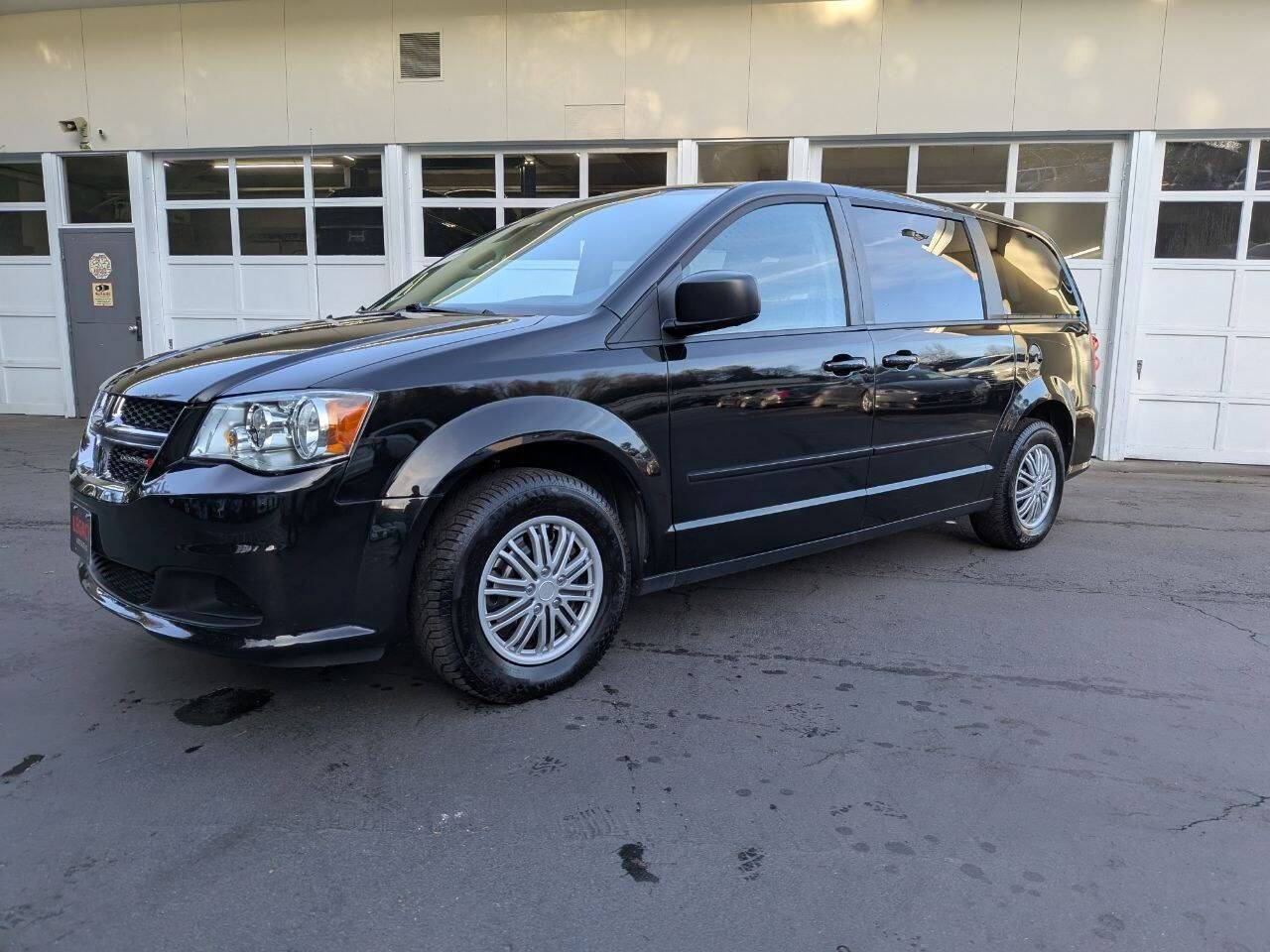 2012 Dodge Grand Caravan SE — Minivan — 68,553 mi — Seattle, WA