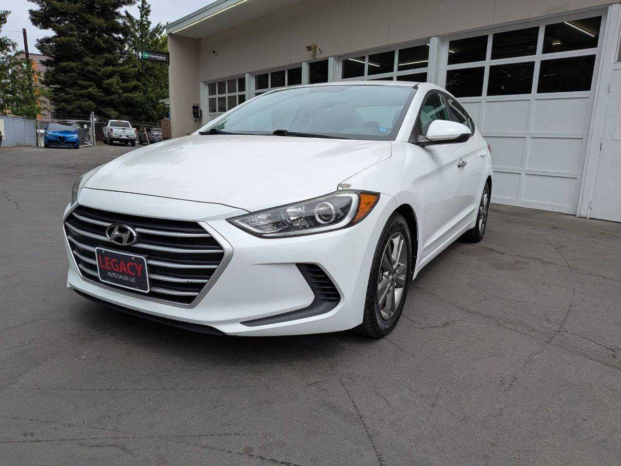 2017 Hyundai Elantra SE — Sedan — 85,241 mi — Seattle, WA