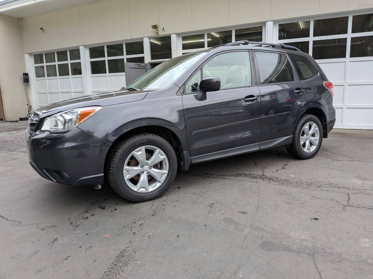 2016 Subaru Forester 2.5i Premium — SUV — 106,150 mi — Seattle, WA