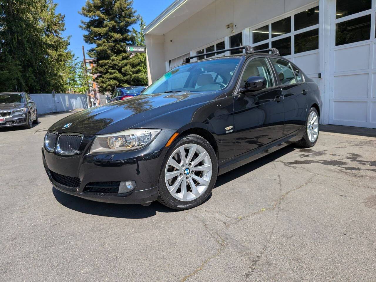 2011 BMW 3 Series 328i — Sedan — 69,092 mi — Seattle, WA