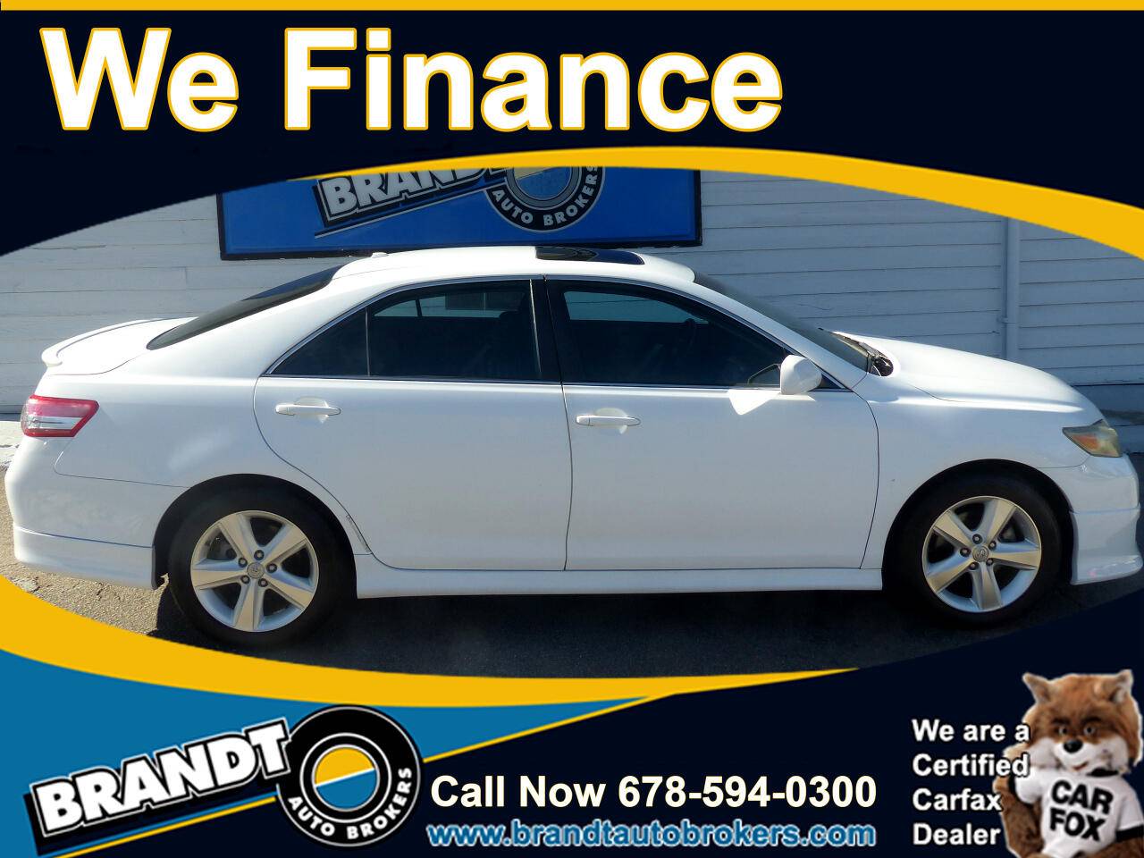 2011 Toyota Camry SE V6 — Sedan — 117,387 mi — Marietta, GA