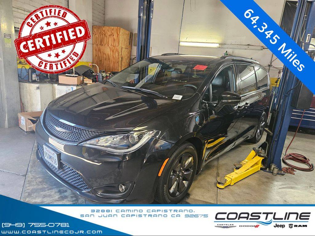 2020 Chrysler Pacifica Hybrid Limited — Minivan — 64,345 mi — San Juan Capistrano, CA