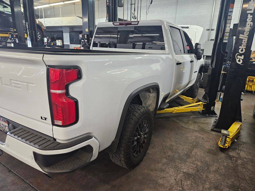 2024 Chevrolet Silverado 2500HD LT — Pickup Truck — 32,604 mi — San Juan Capistrano, CA