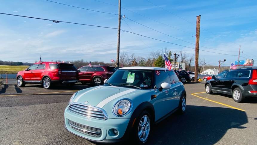 2012 MINI Hardtop Cooper — Hatchback — 94,882 mi — Quakertown, PA