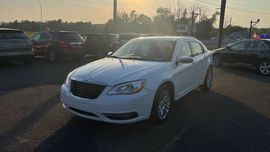 2013 Chrysler 200 Limited — Sedan — 50,792 mi — Quakertown, PA