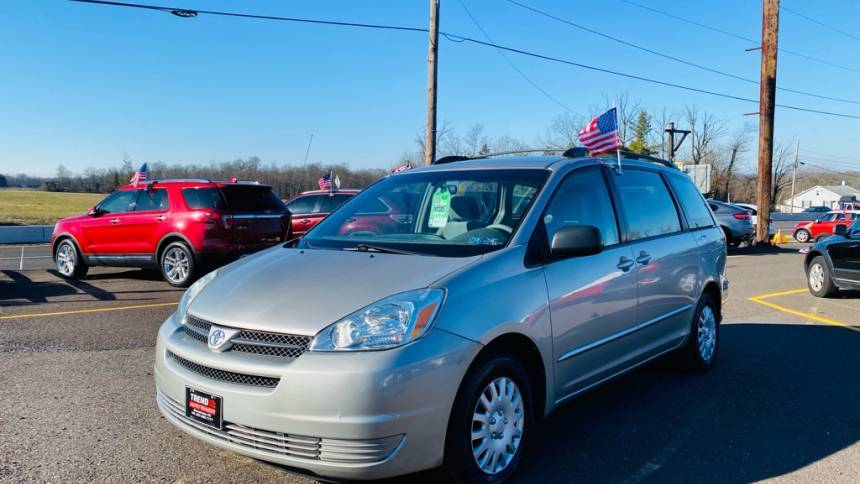 2005 Toyota Sienna CE — Minivan — 110,955 mi — Quakertown, PA