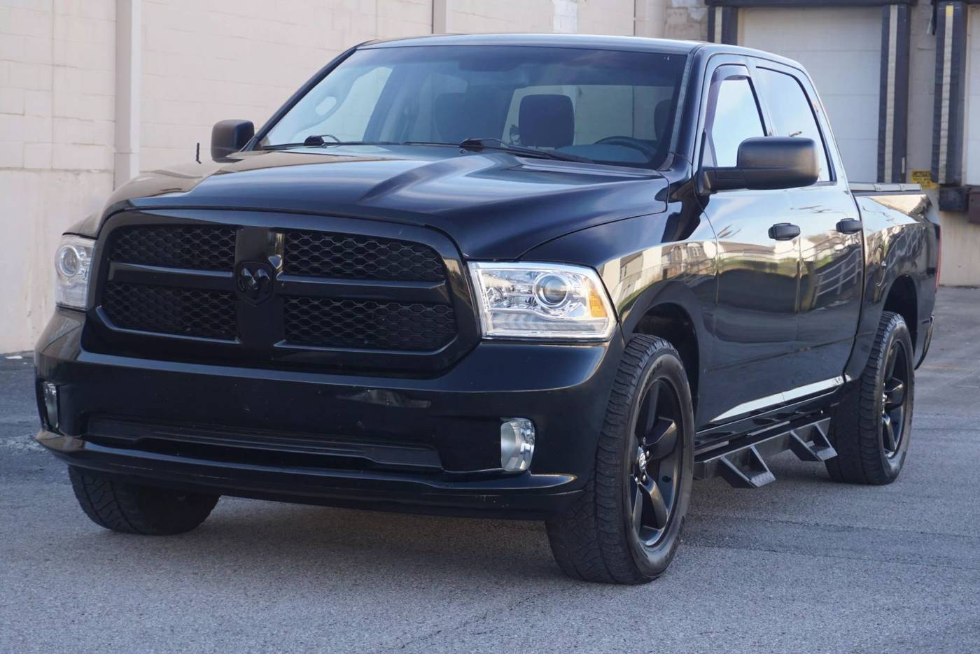2014 Ram 1500 Express — Pickup Truck — 159,756 mi — Smyrna, TN