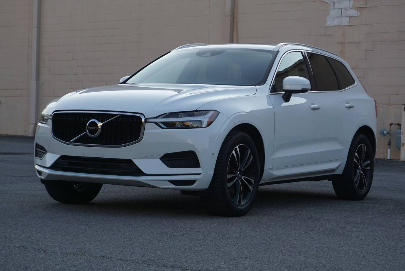 2019 Volvo XC60 Momentum — SUV — 102,263 mi — Smyrna, TN