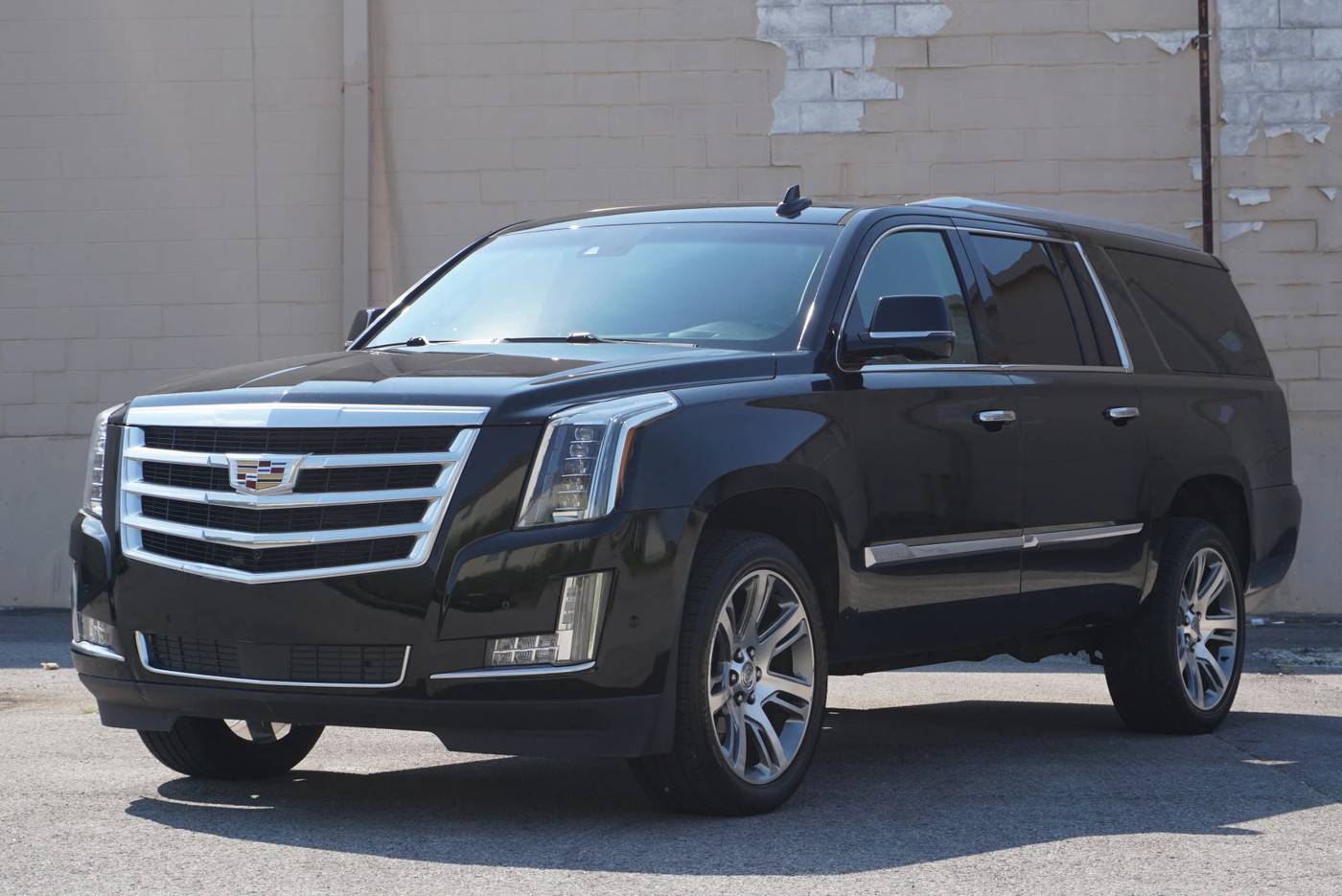 2017 Cadillac Escalade Premium Luxury — SUV — 107,681 mi — Smyrna, TN