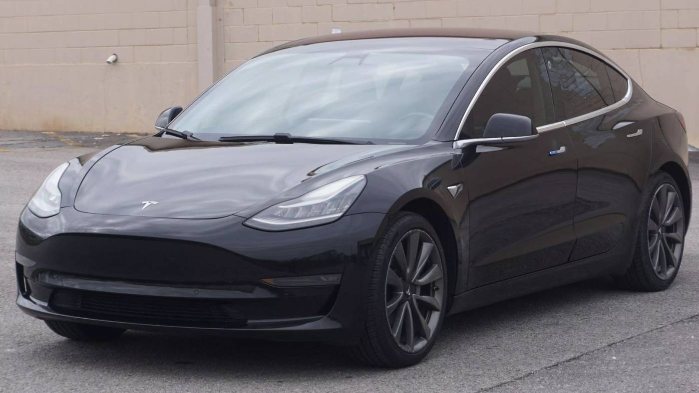 2018 Tesla Model 3 Long Range — Sedan — 123,522 mi — Smyrna, TN