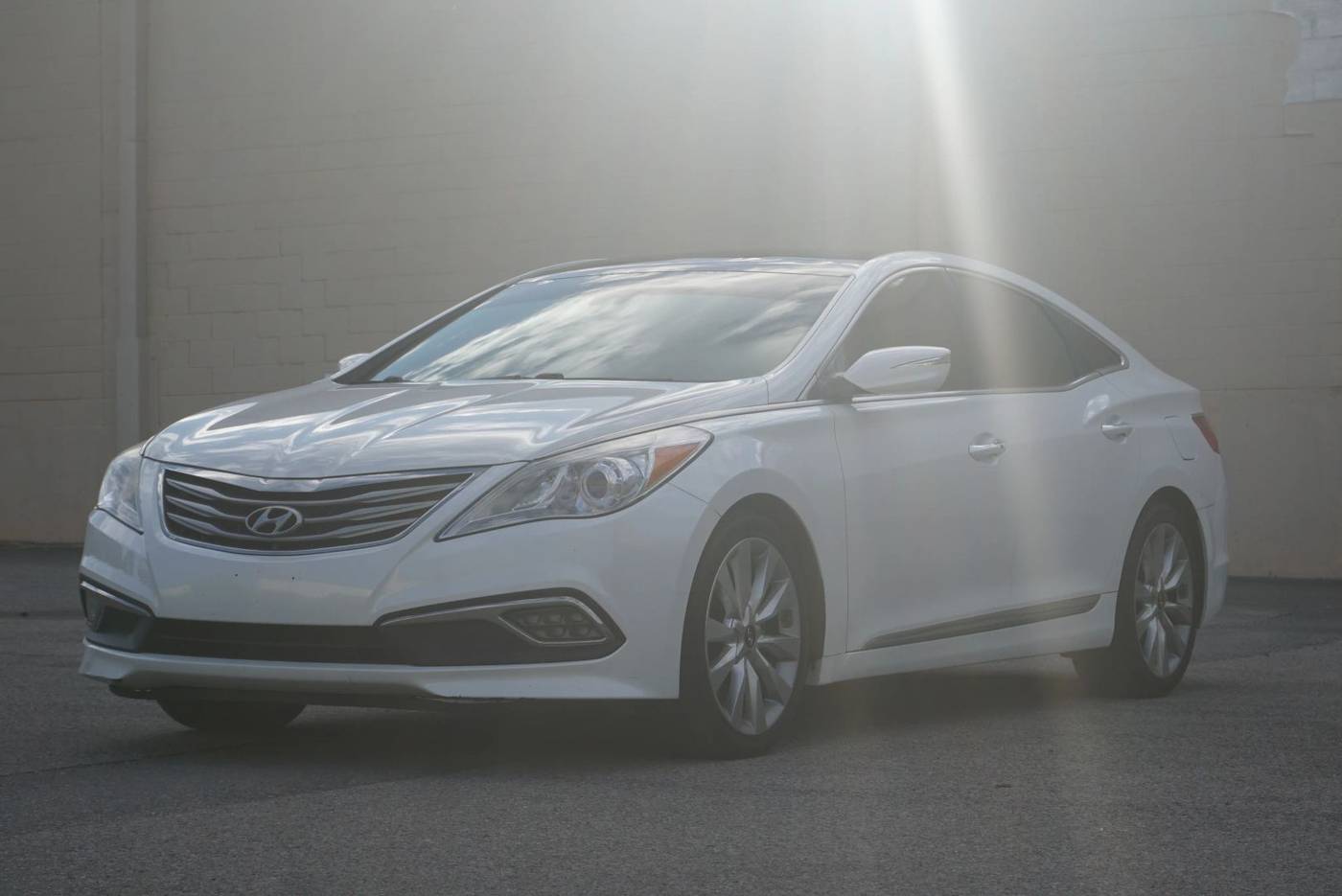 2015 Hyundai Azera Limited — Sedan — 135,128 mi — Smyrna, TN