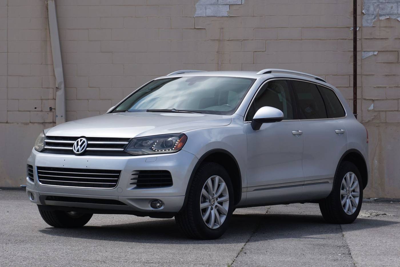 2012 Volkswagen Touareg VR6 Sport — SUV — 151,035 mi — Smyrna, TN